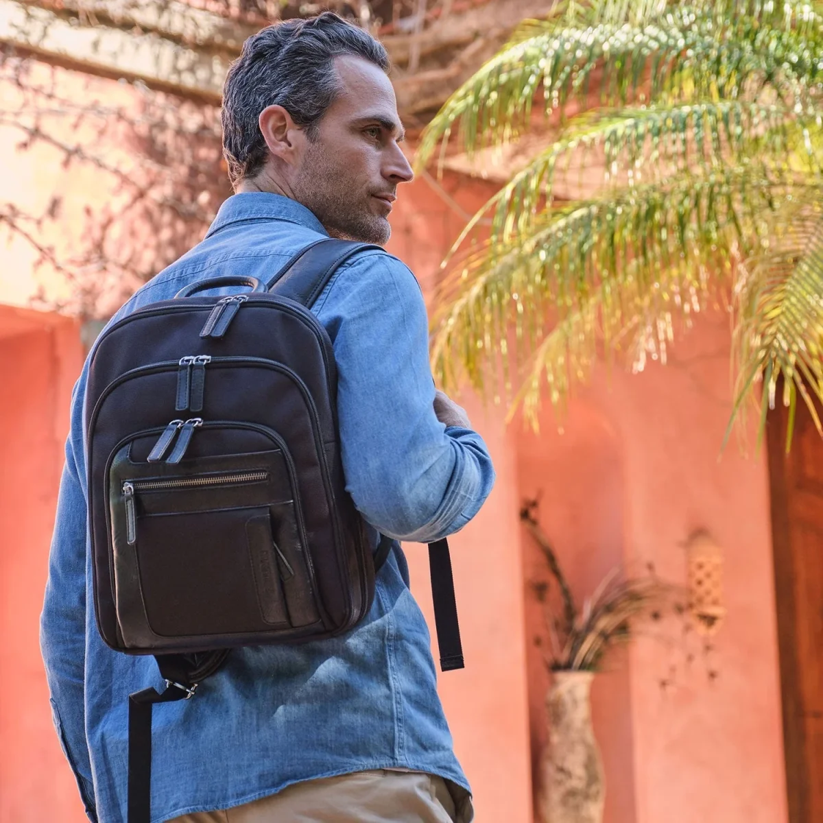 Mochila para homem, coleção desportiva em nylon. 28x37x09 cm - Image 3